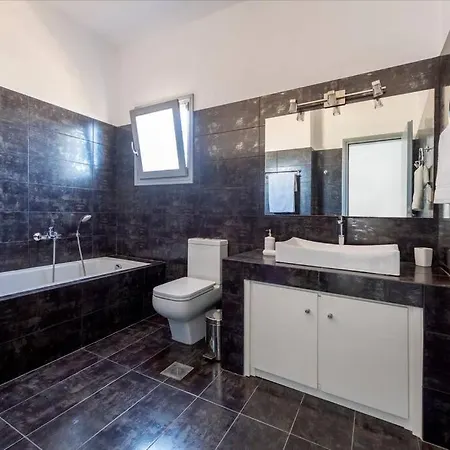 Petra By Rocks Estates *